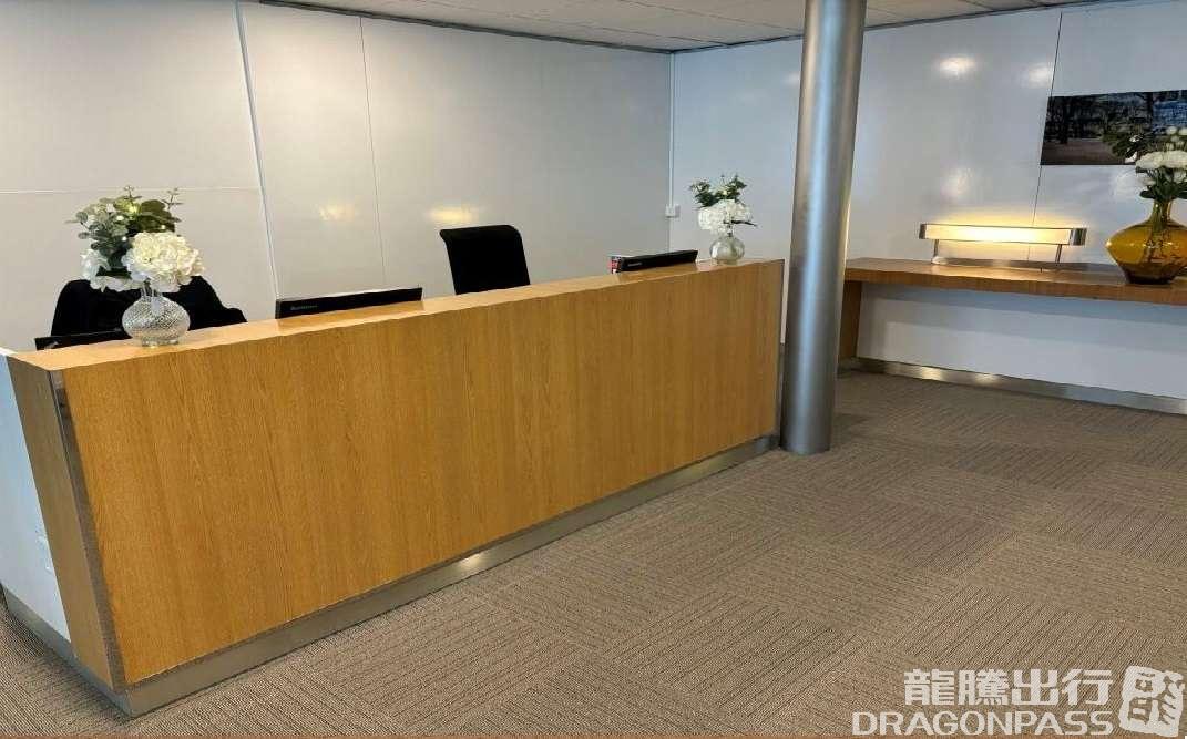 Бизнес-зал Salon Paris в аэропорту Шарль-де-Голль (CDG)