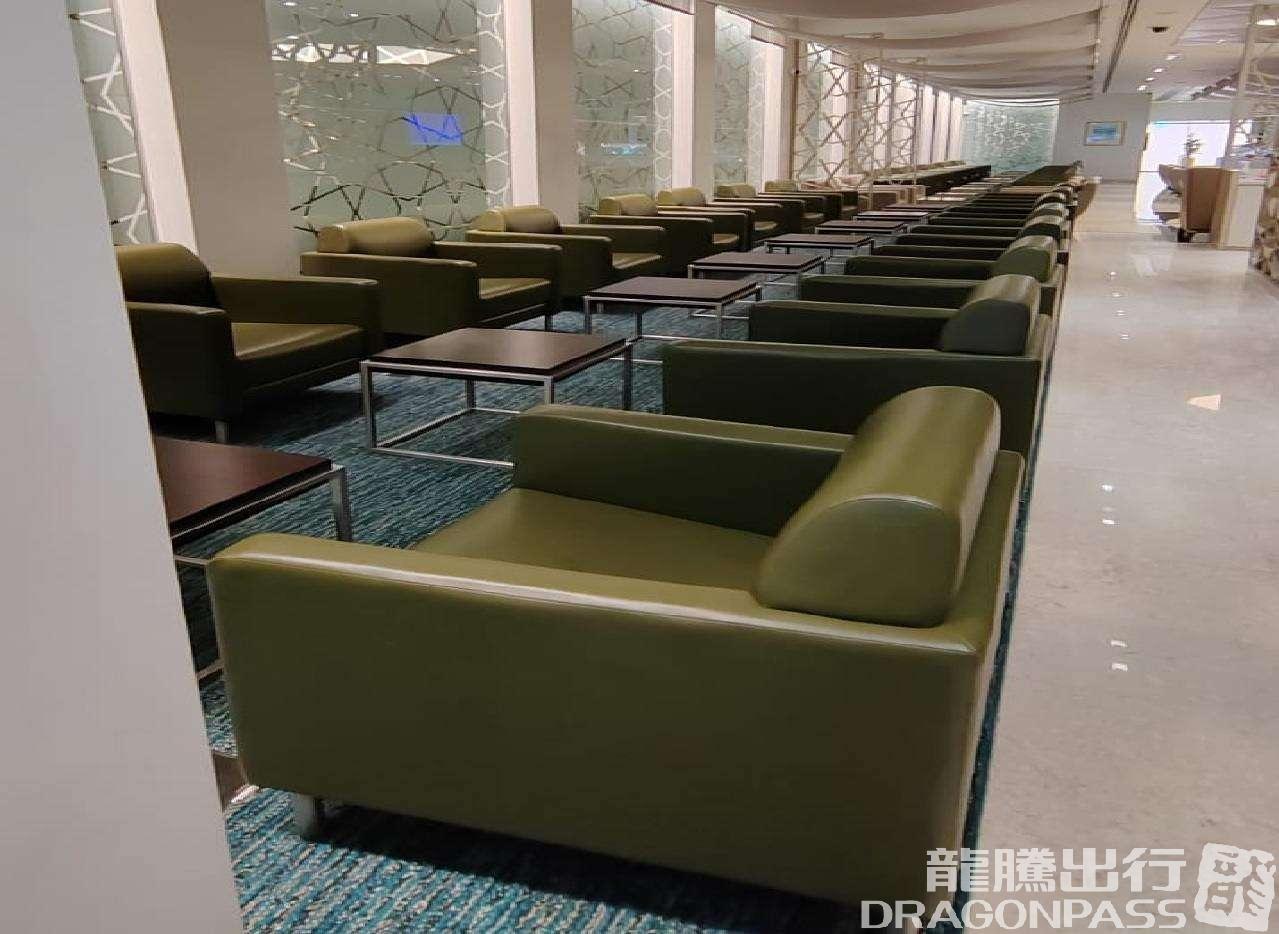 Бизнес-зал Ahlan Lounge в аэропорту Дубай (DXB)