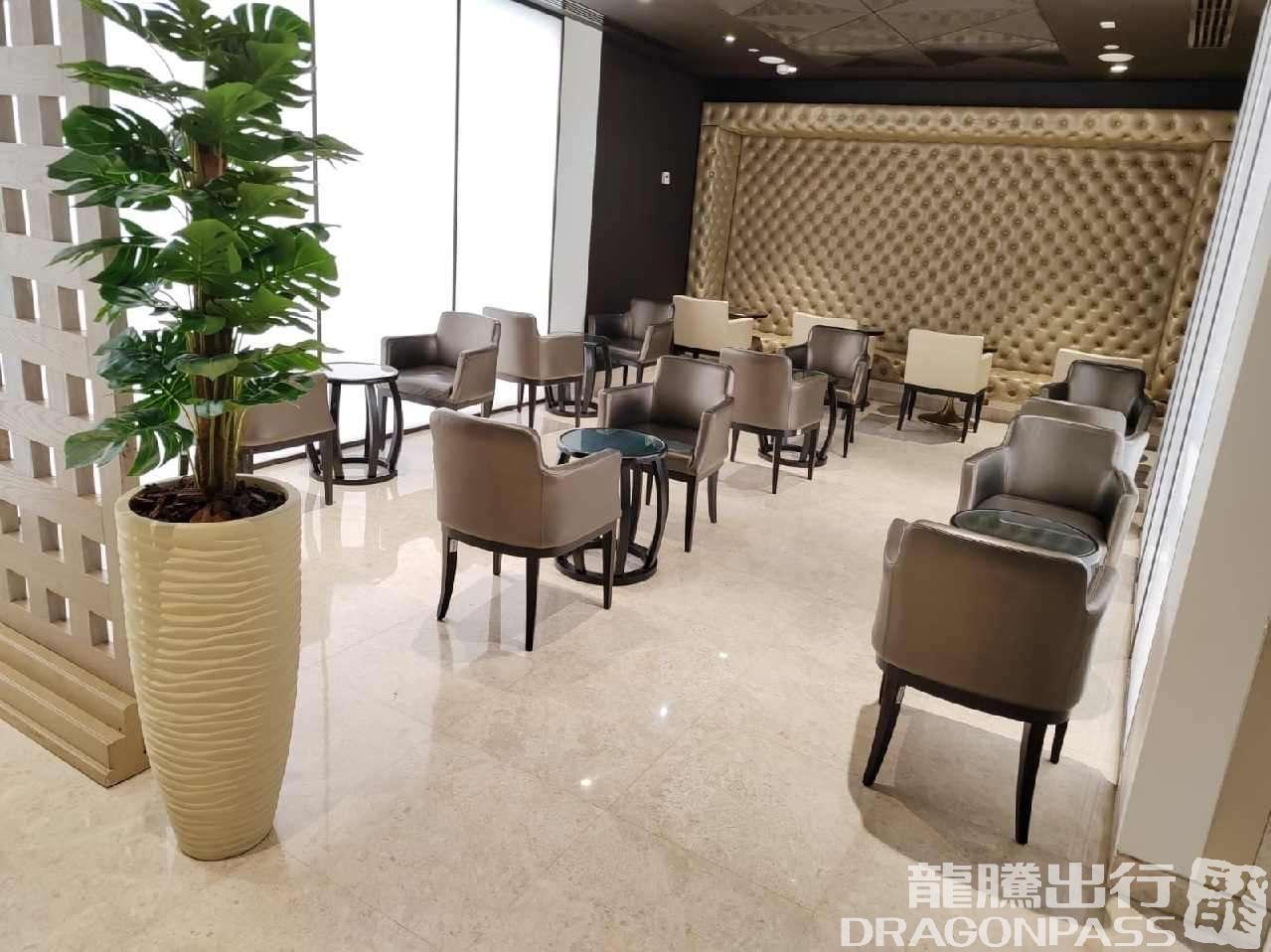 Бизнес-зал Ahlan Lounge в аэропорту Дубай (DXB)