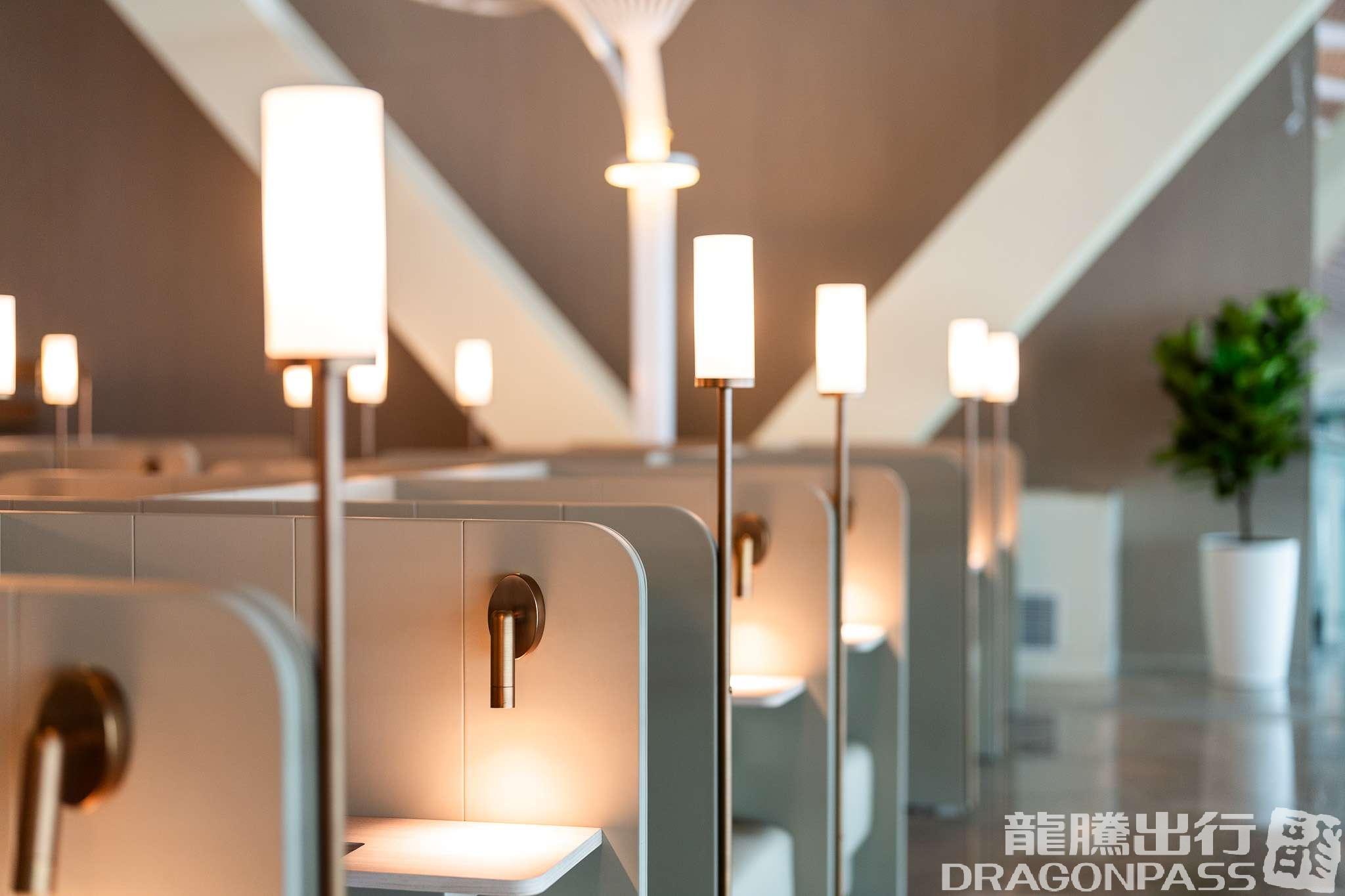 Бизнес-зал Juneyao Airlines 72nd VIP Lounge (T2 International) в аэропорту Пудун (PVG)