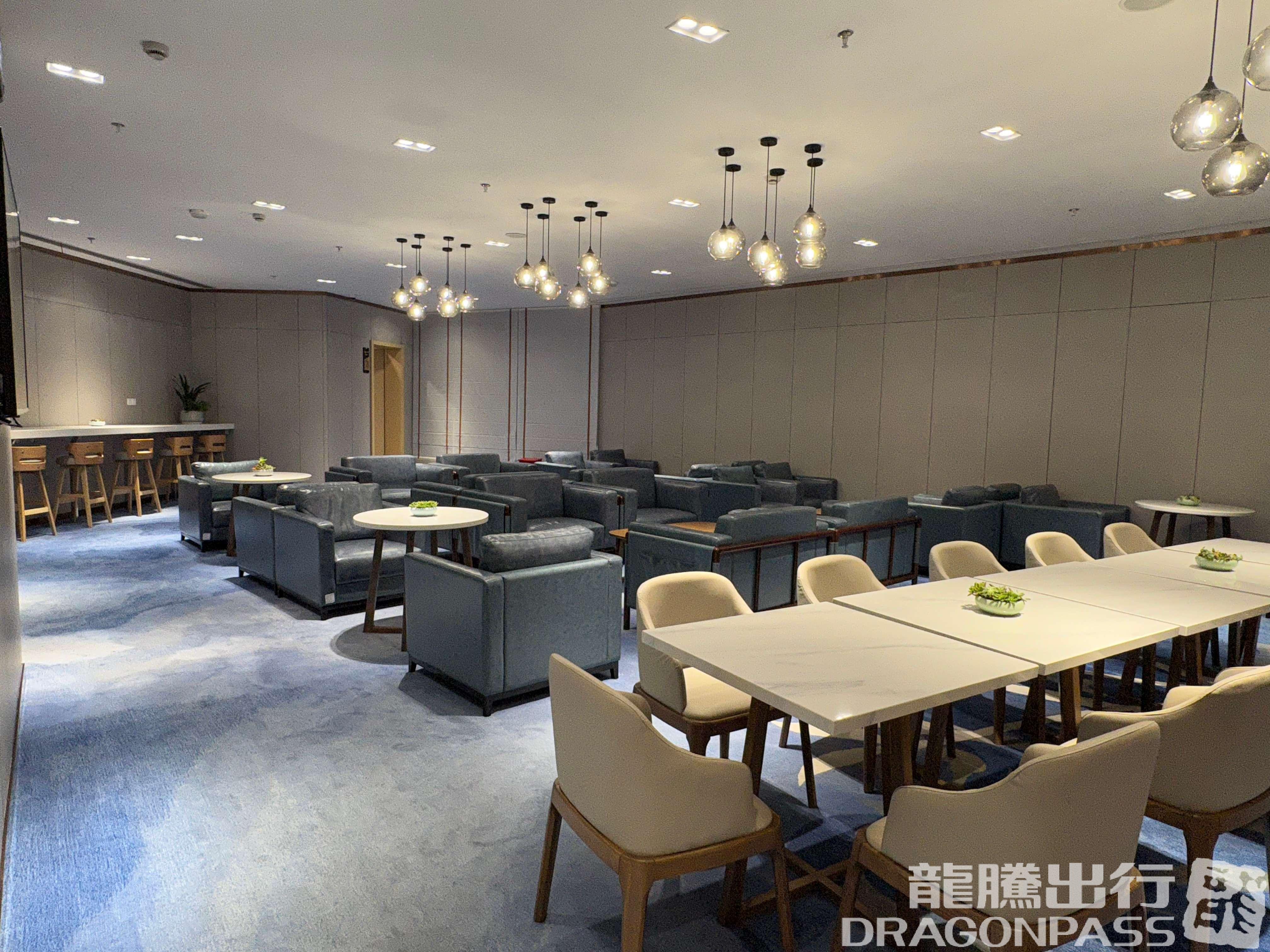 Бизнес-зал First Class Lounge 2 (T1 Domestic) в аэропорту Международный аэропорт Нинбо Лише (NGB)