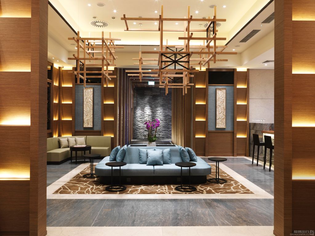 Бизнес-зал Plaza Premium Lounge в аэропорту Хитроу (LHR)