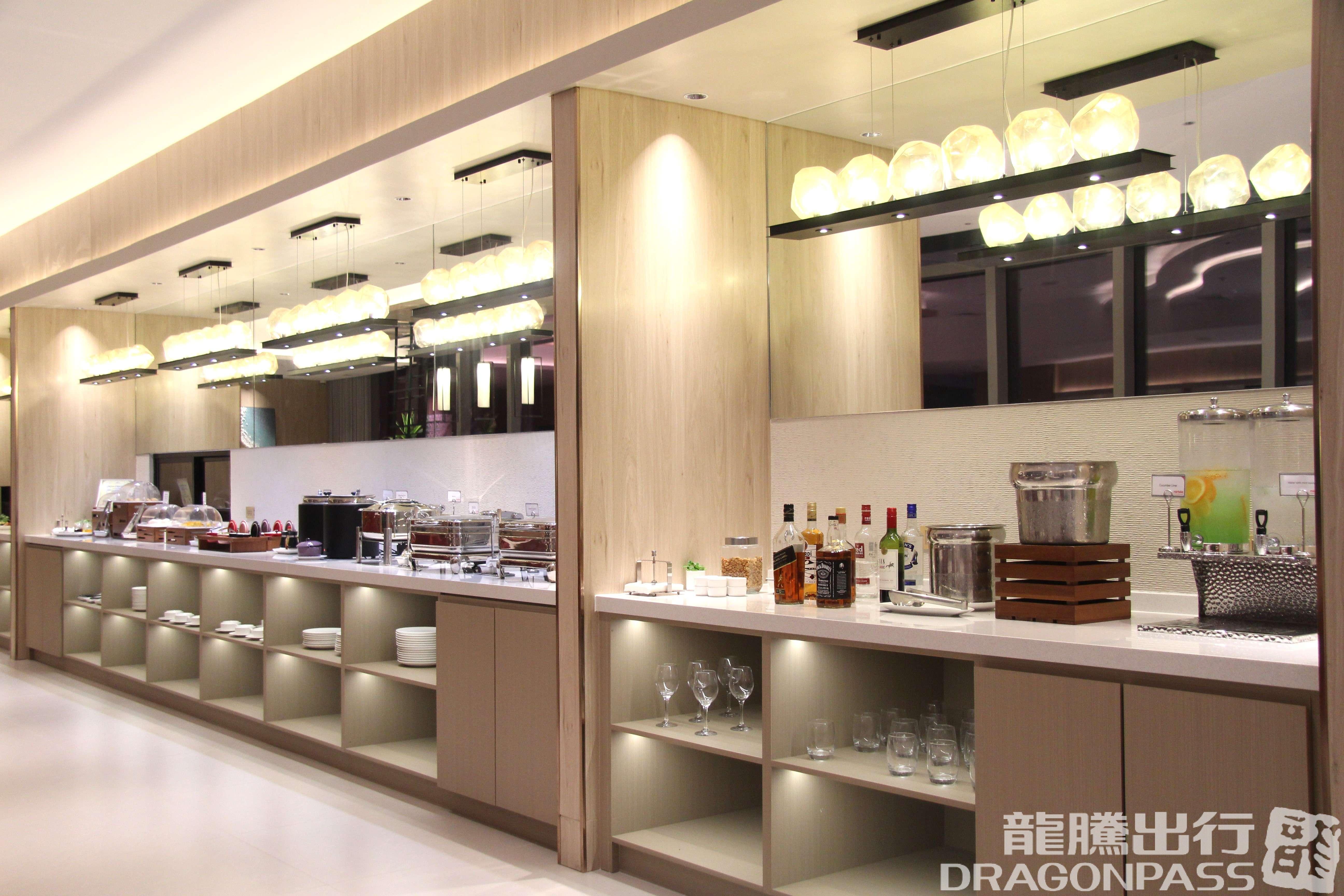 Бизнес-зал Marhaba Lounge в аэропорту Кларк (CRK)