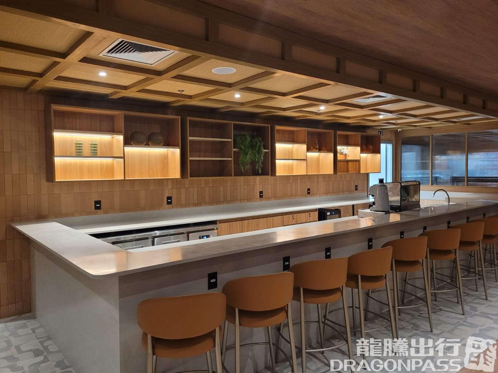 Бизнес-зал W Lounge 'Frevo' в аэропорту Гуарарапес (REC)