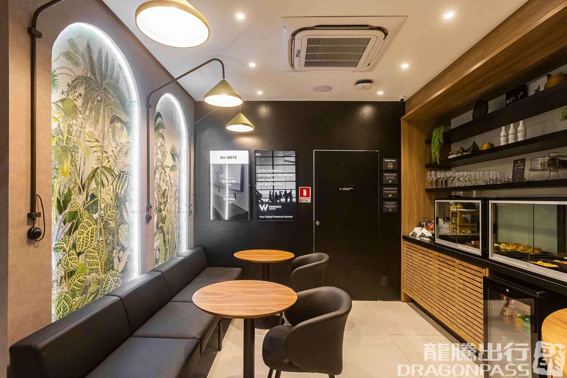 Бизнес-зал W Lounge Palmas в аэропорту Palmas Airport (PMW)