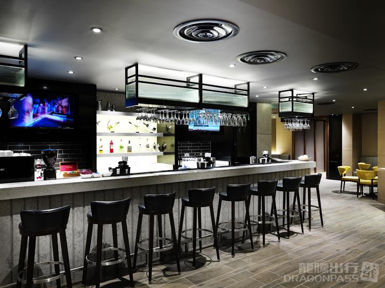 Бизнес-зал Plaza Premium Lounge в аэропорту Хитроу (LHR)