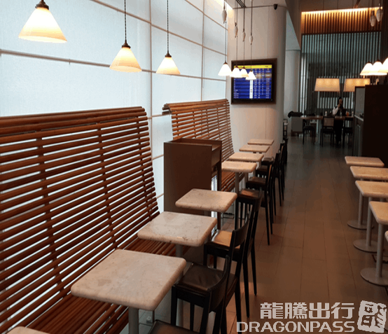 Бизнес-зал LATAM Lounge в аэропорту Пистарини (EZE)