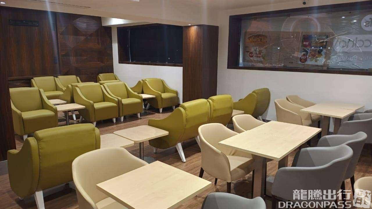 Бизнес-зал Good times Bar в аэропорту Чатрапати Шиваджи (BOM)
