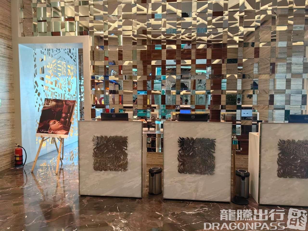 Бизнес-зал Adani East Lounge в аэропорту Чатрапати Шиваджи (BOM)