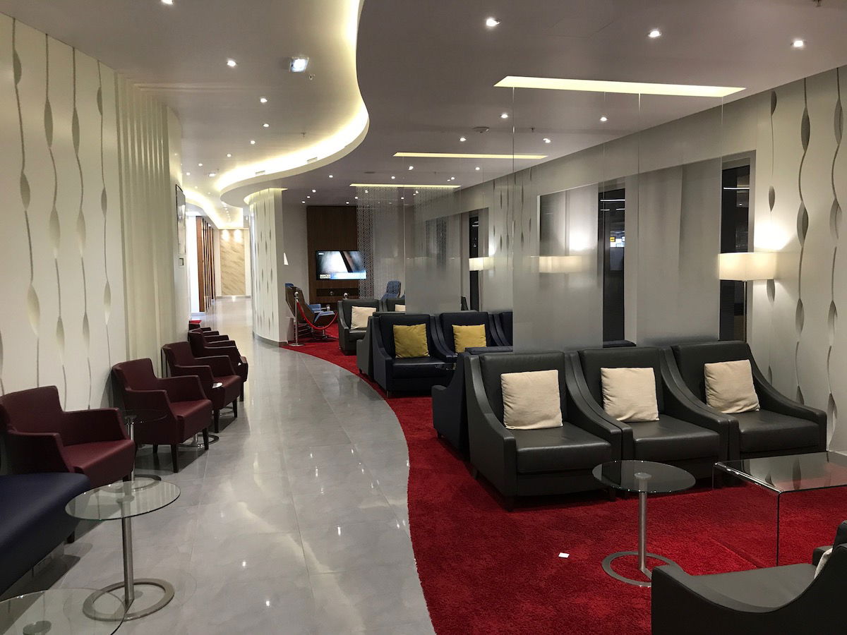 Бизнес-зал Air Serbia Premium Lounge в аэропорту Никола Тесла (BEG)