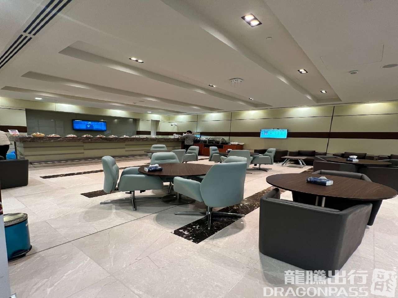 Бизнес-зал Pearl Lounge в аэропорту Борг-ель-Араб (HBE)