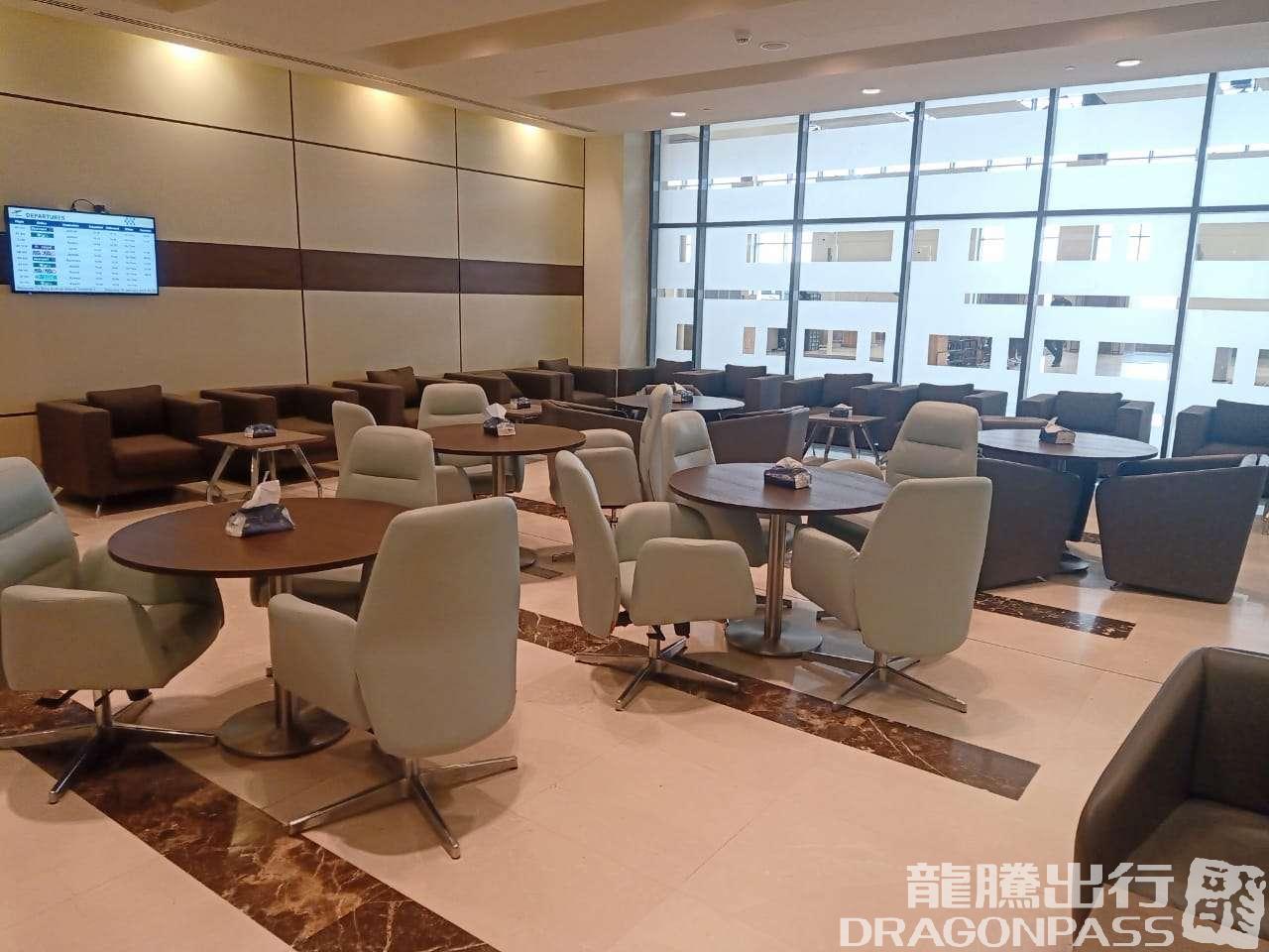 Бизнес-зал Pearl Lounge в аэропорту Борг-ель-Араб (HBE)