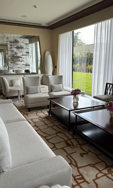 VIP-зал Private Lounge в аэропорту Шарль-де-Голль (CDG)