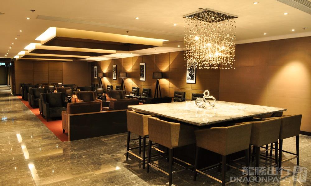 Бизнес-зал Plaza Premium Lounge (Gate 1) в аэропорту Гонконг (HKG)