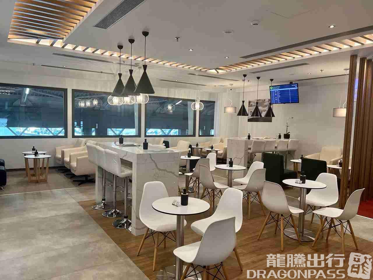 Бизнес-зал The Lounge в аэропорту Македония (SKG)