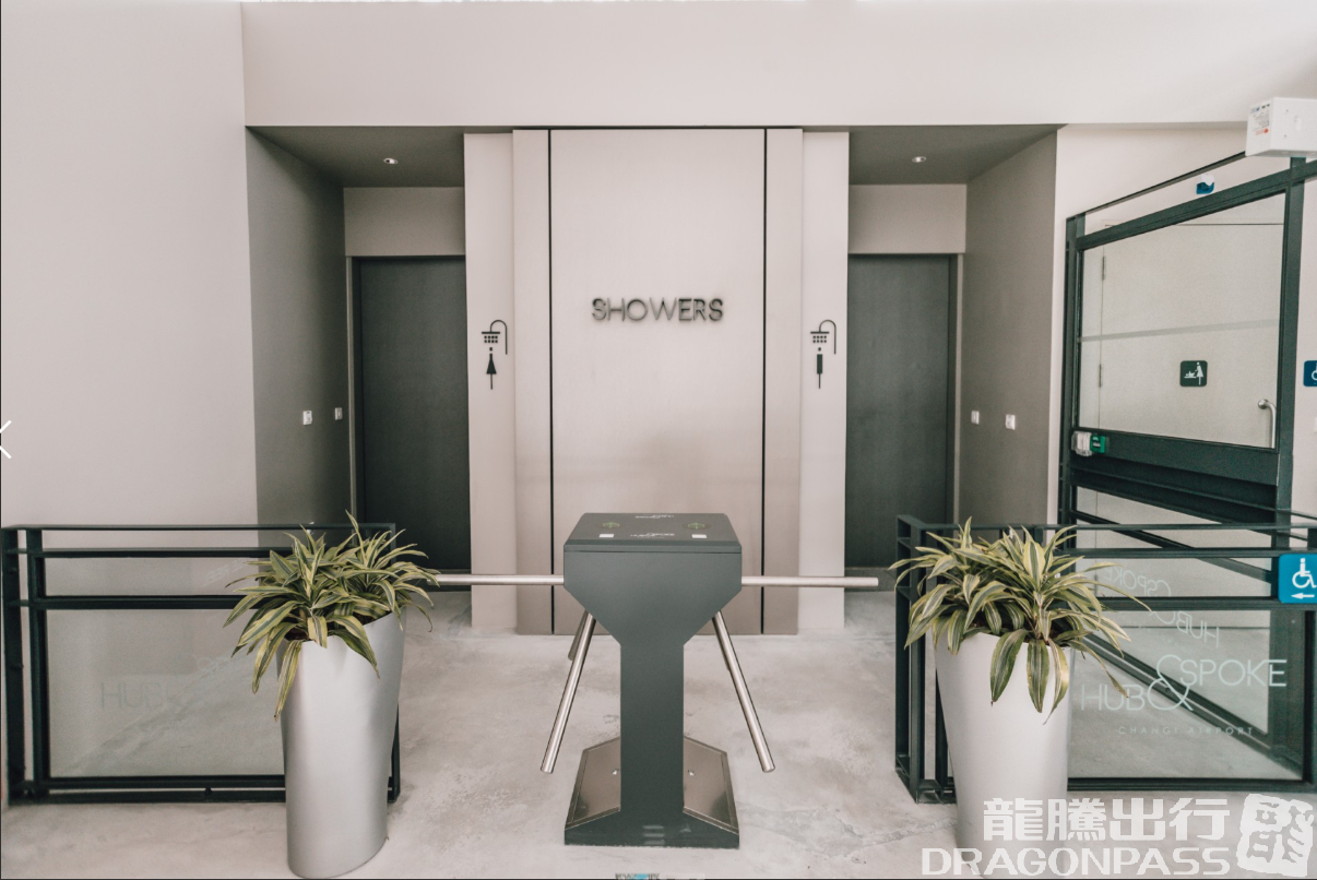 Бизнес-зал Hub & Spoke в аэропорту Чанги (SIN)