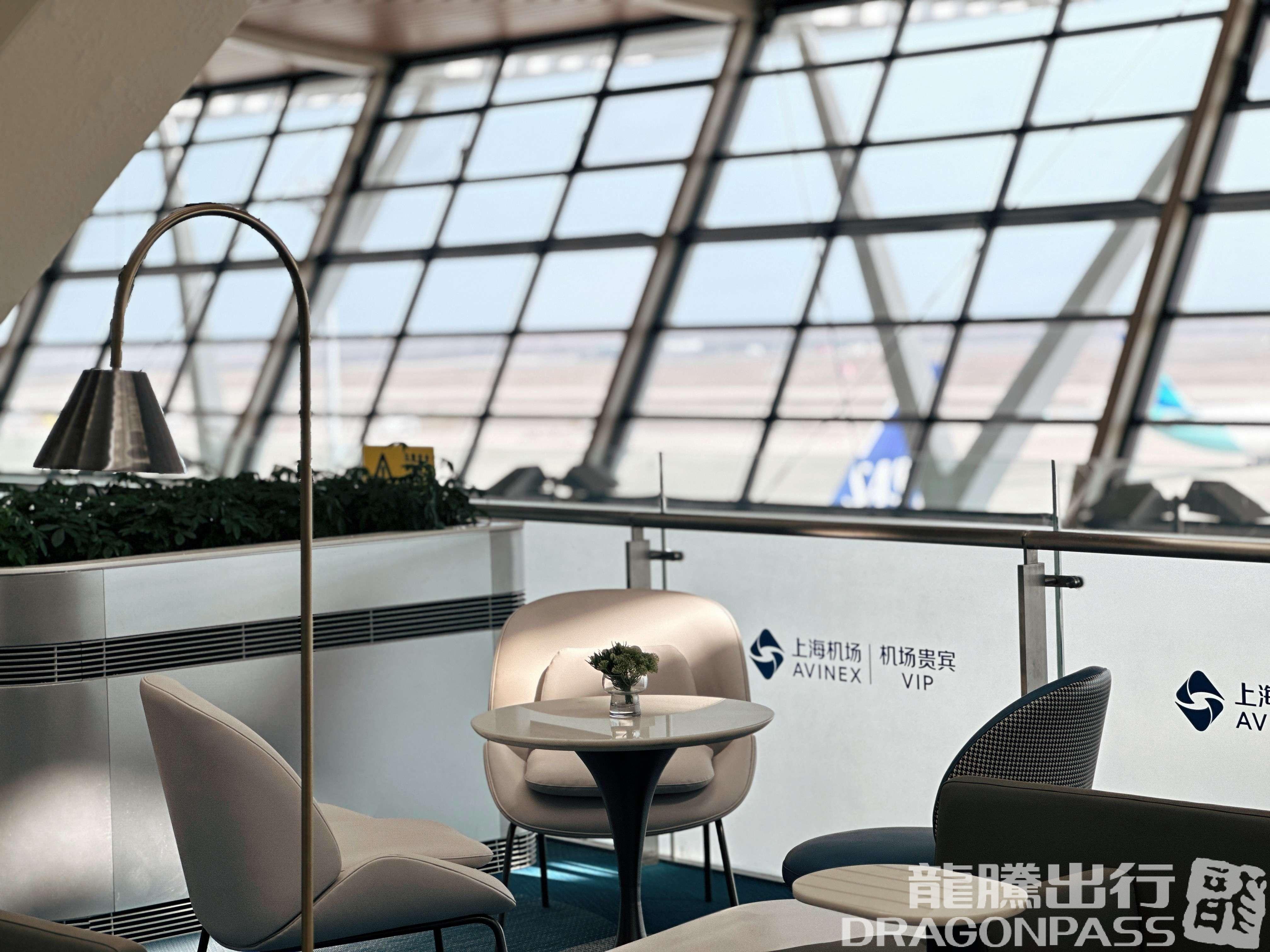 Бизнес-зал VIP Lounge No.69 в аэропорту Пудун (PVG)