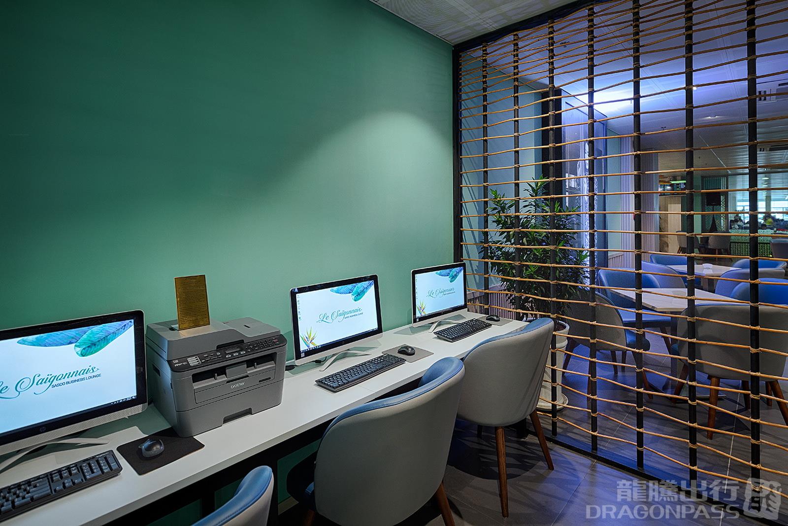 Бизнес-зал Le Saigonnais Business Lounge (Domestic - T1) в аэропорту Хошимин (SGN)