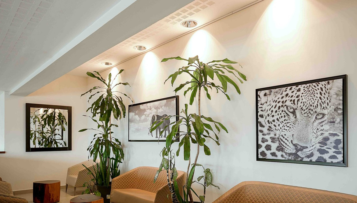 VIP-зал Full VIP в аэропорту Международный аэропорт Леон-Мба (LBV)