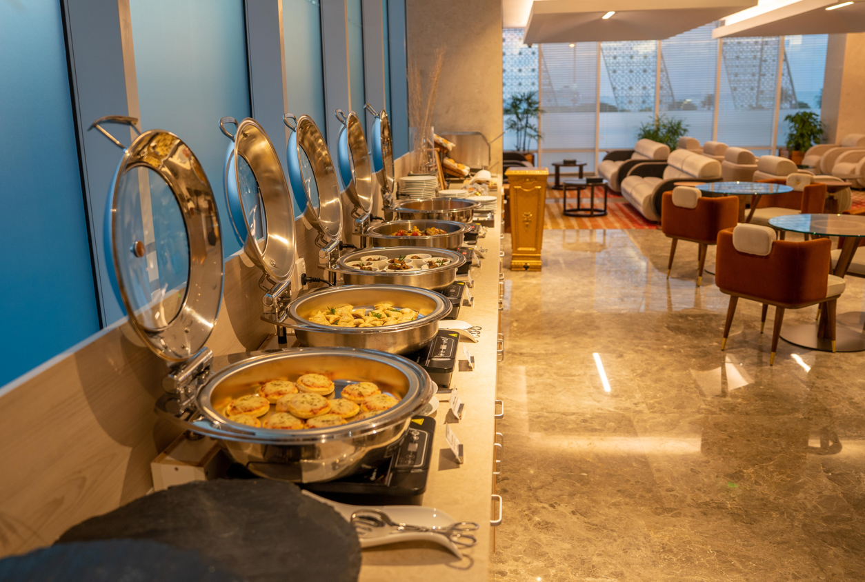 VIP-зал CIP Lounge в аэропорту Велана (MLE)
