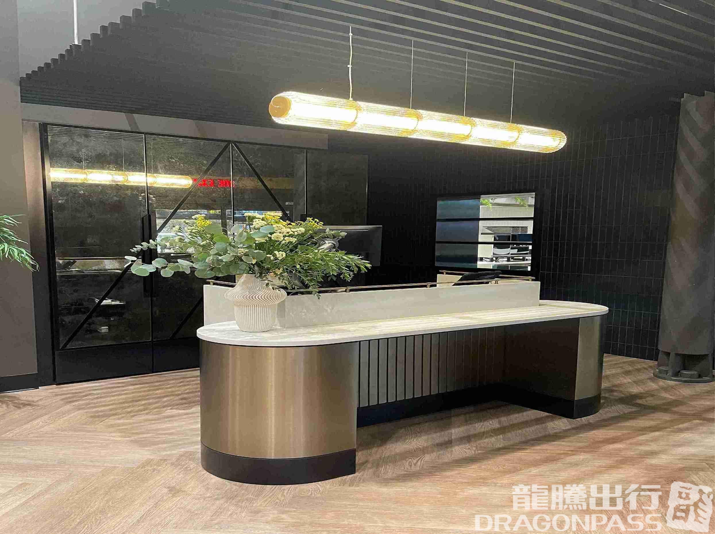 Бизнес-зал Aspire Lounge в аэропорту Пьер Эллиот Трюдо (YUL)