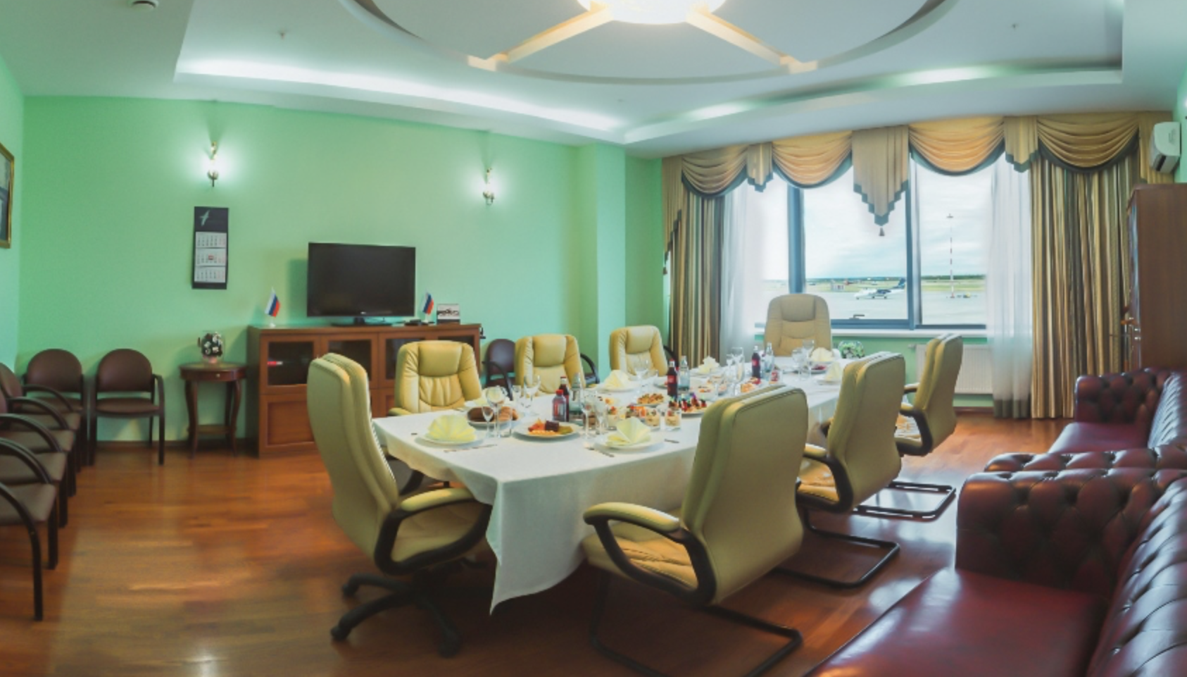 VIP-зал VIP-зал в аэропорту Якутск (YKS)