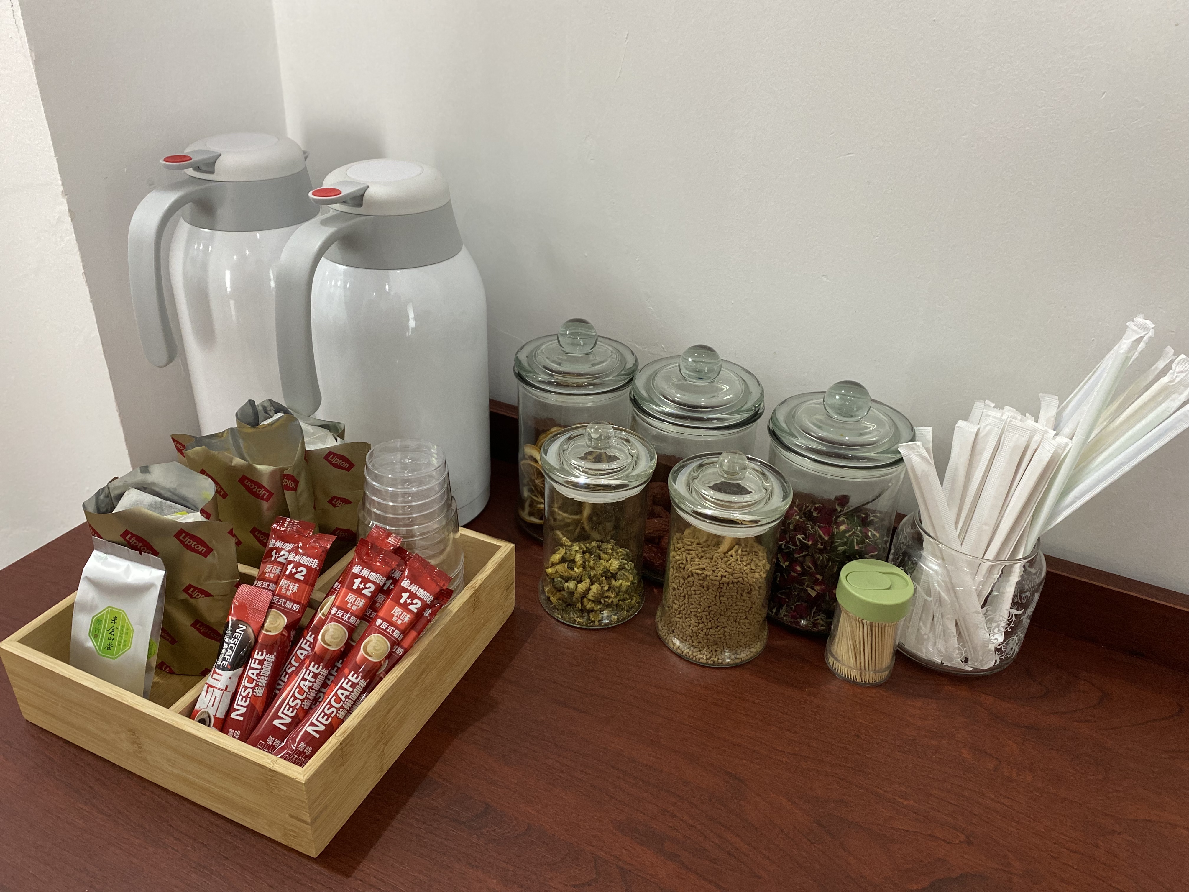 Бизнес-зал First Class/Business Class Lounge в аэропорту Panlong Airport (GYS)