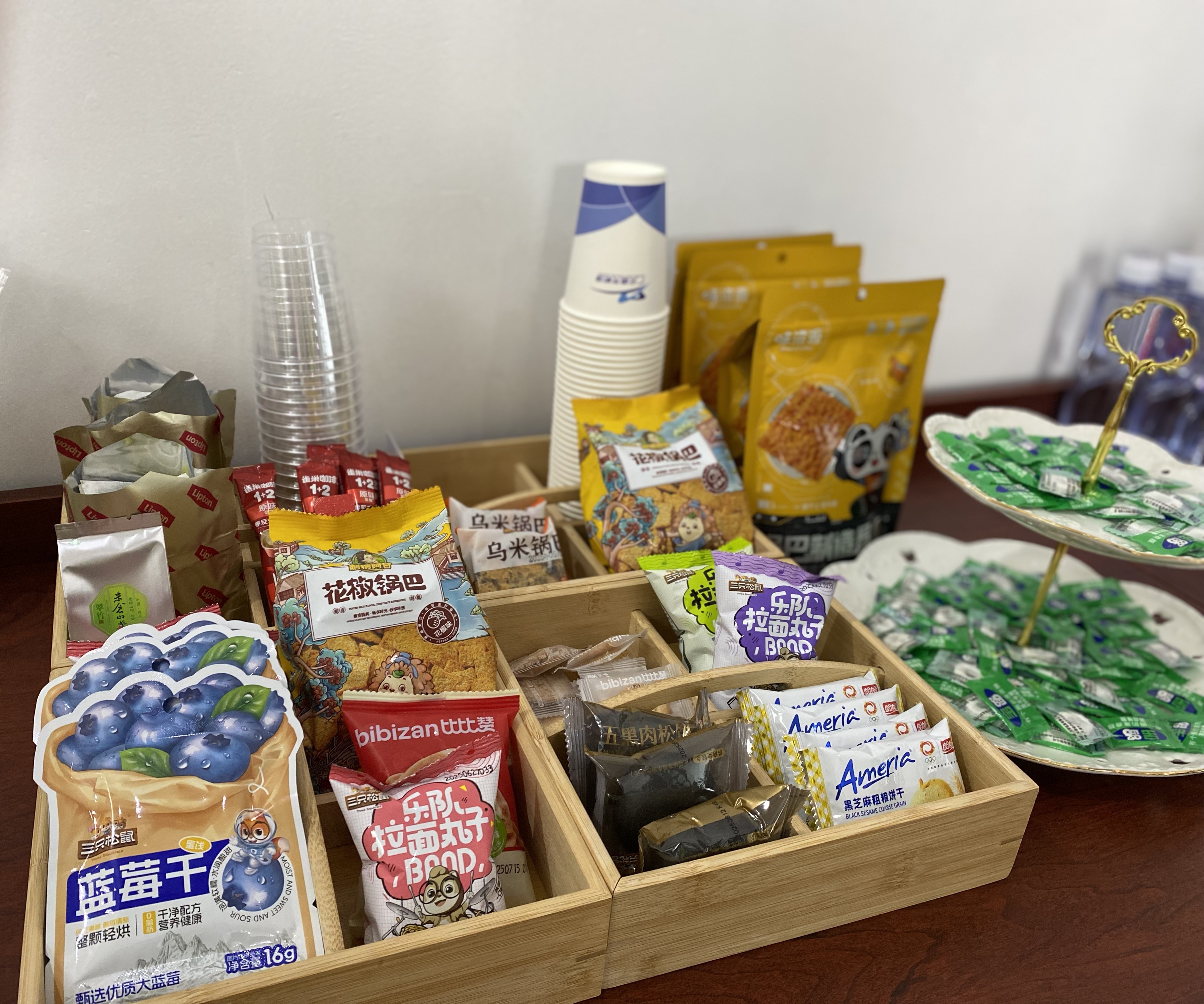 Бизнес-зал First Class/Business Class Lounge в аэропорту Panlong Airport (GYS)