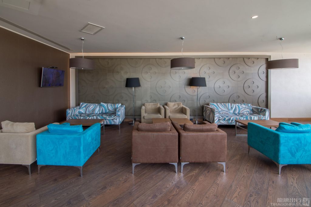 Бизнес-зал Platinum Lounge в аэропорту Ференц Лист (BUD)