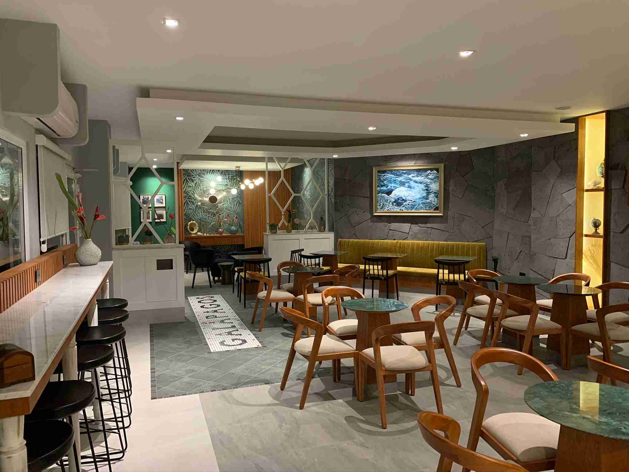 Бизнес-зал Magma Lounge в аэропорту San Cristobal Airport (SCY)