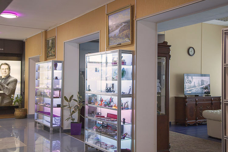 VIP-зал ЗОЛД в аэропорту Уйташ (MCX)