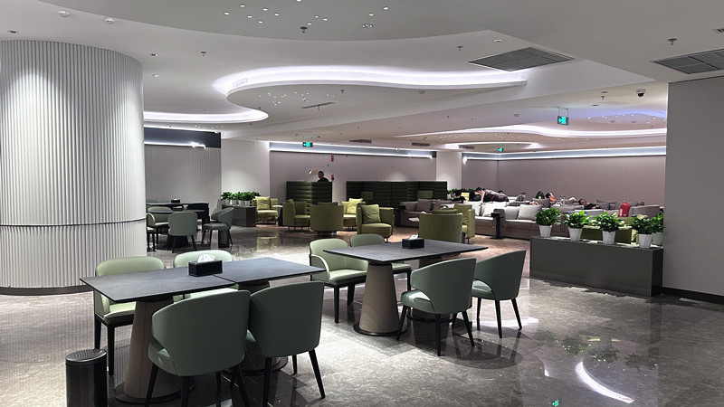 Бизнес-зал VIP lounge (domestic) в аэропорту Дивопу (URC)