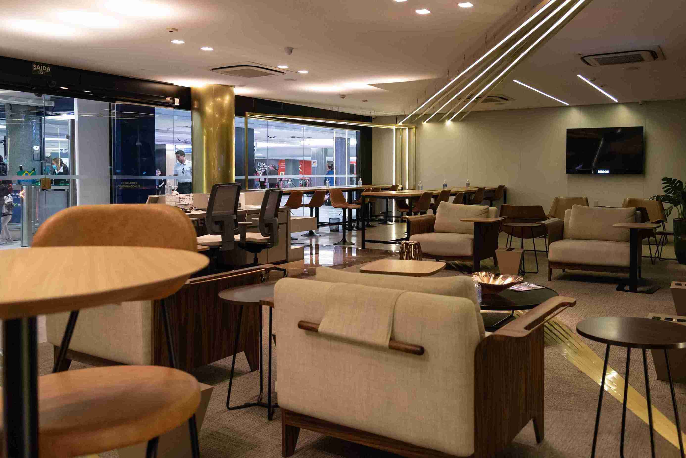 Бизнес-зал Esmeralda Lounge - Sao Paulo в аэропорту Конгоньяс (CGH)
