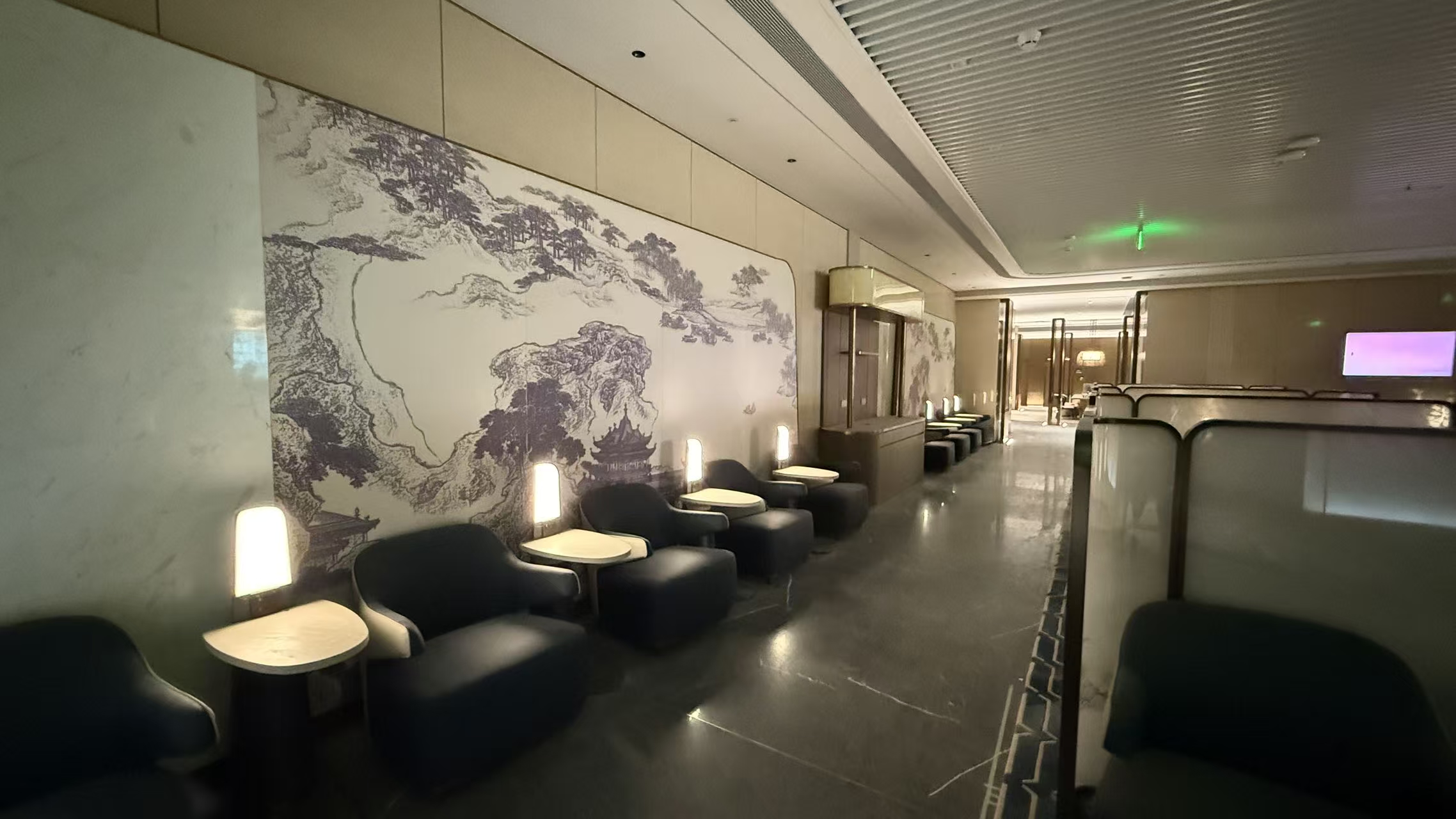 Бизнес-зал L35 Lounge(T3 International ) в аэропорту Гуанчжоу Байюнь (CAN)
