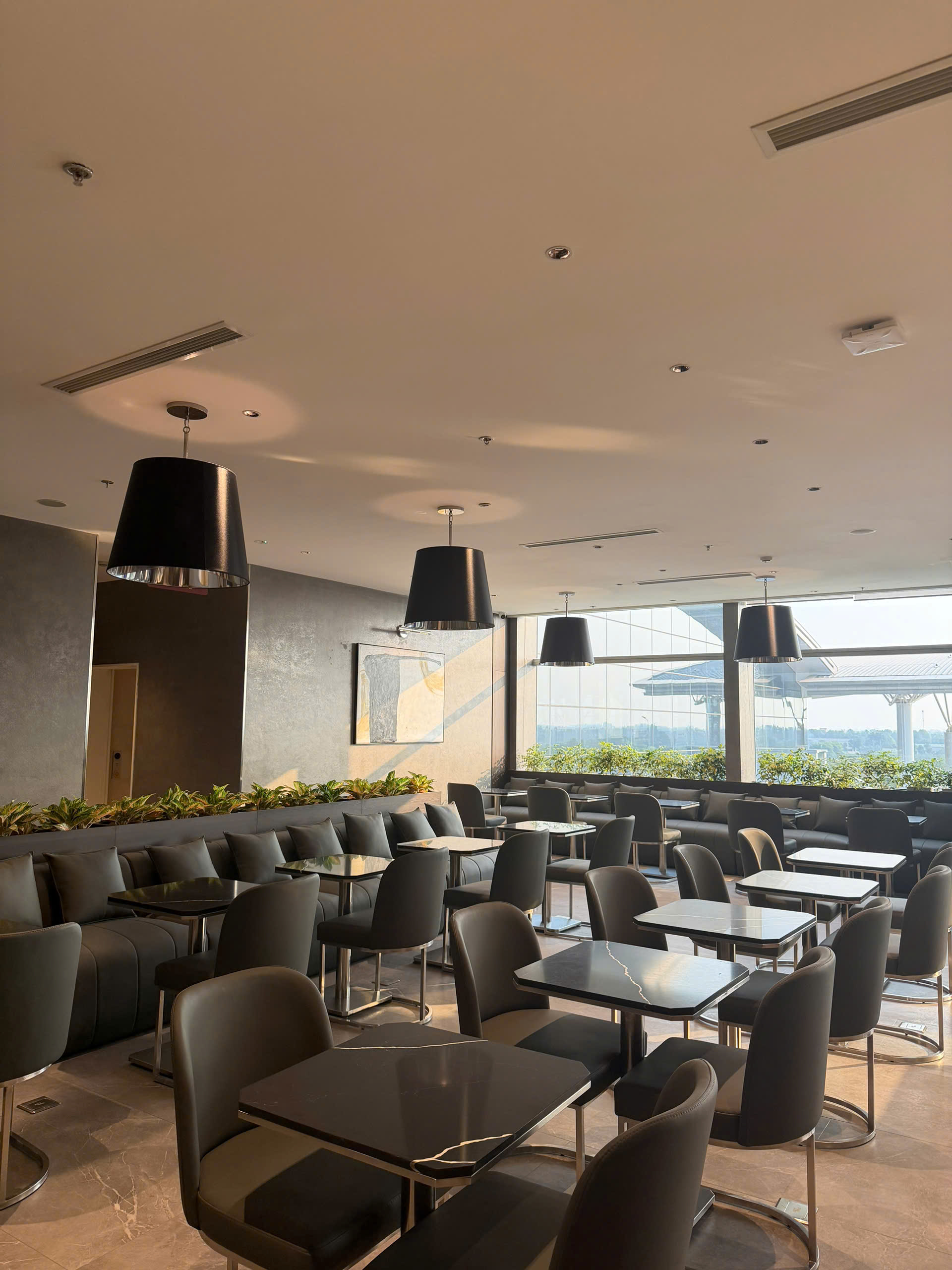 Бизнес-зал SH Premium Lounge Ha Noi 3 в аэропорту Нойбай (HAN)