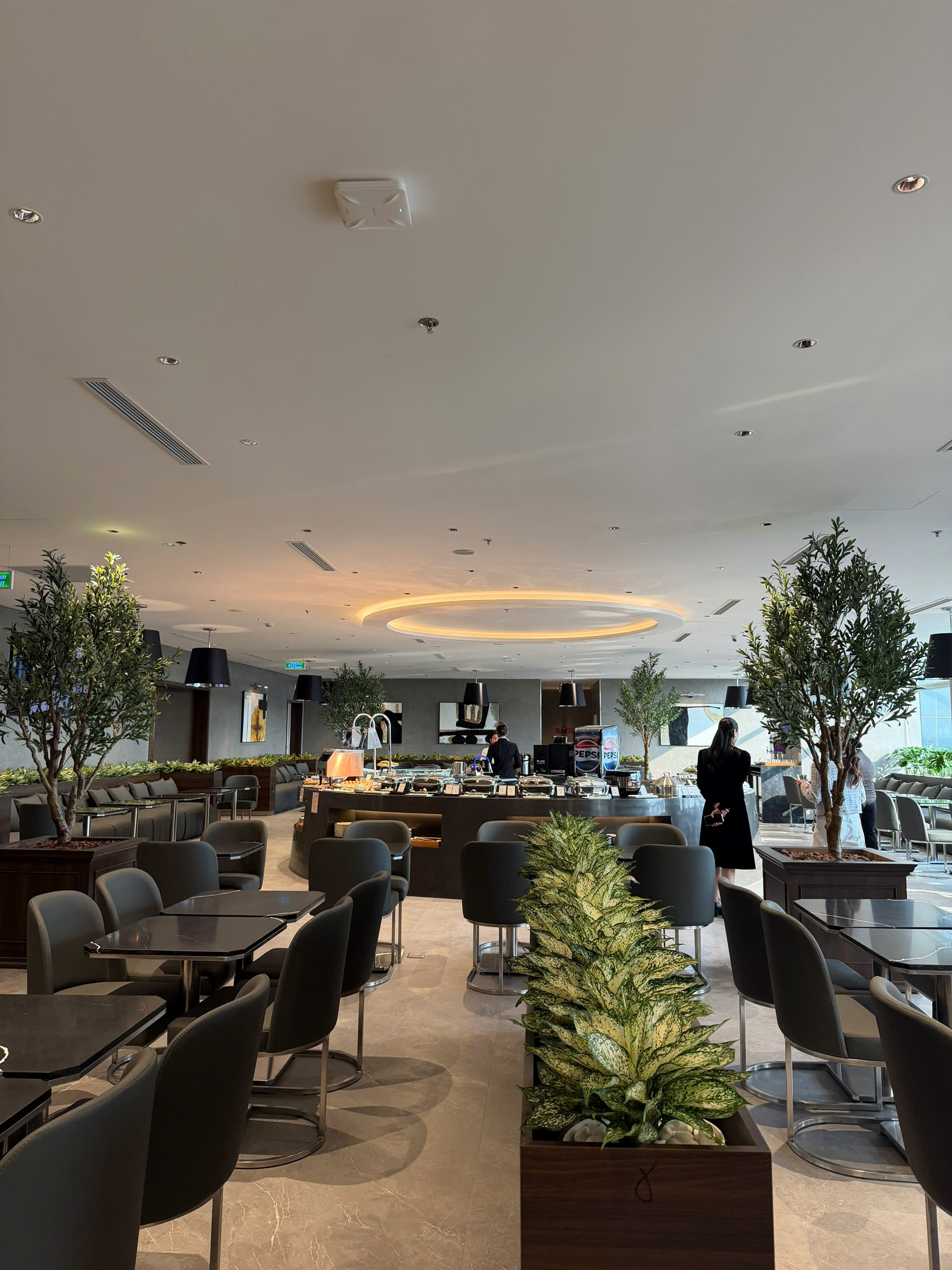 Бизнес-зал SH Premium Lounge Ha Noi 3 в аэропорту Нойбай (HAN)