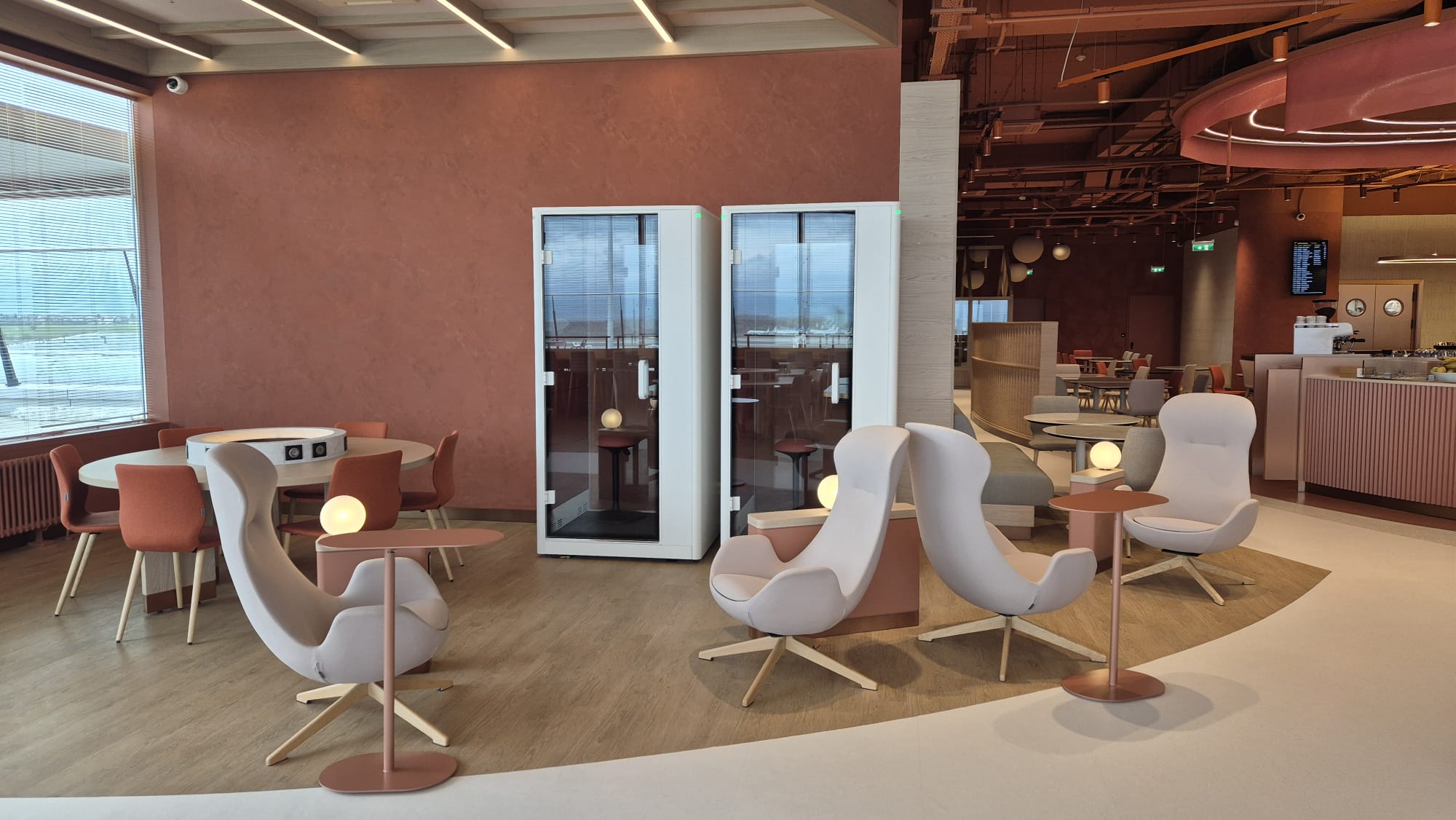 Бизнес-зал Primeclass Lounge в аэропорту София (SOF)