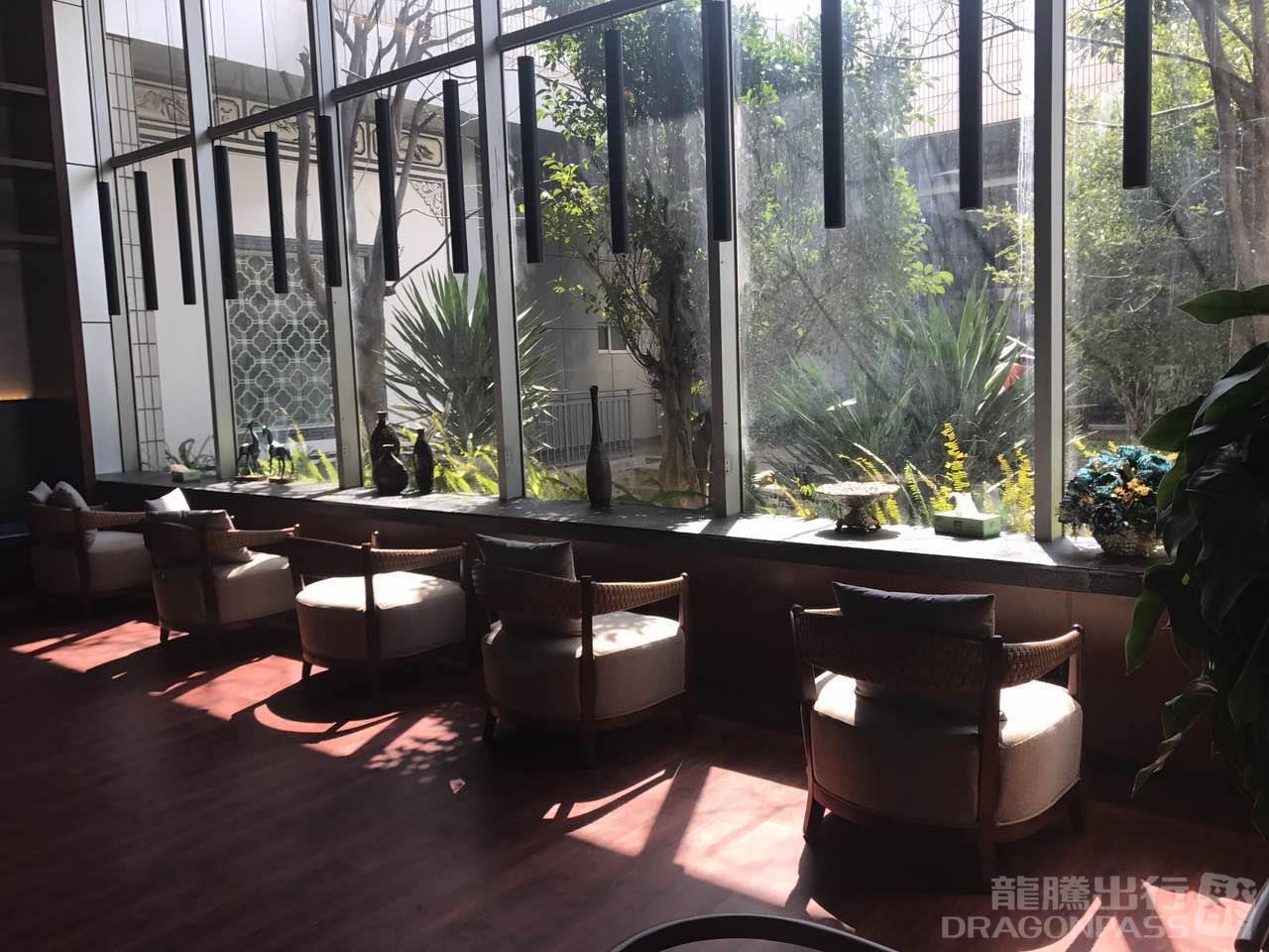 Бизнес-зал Best Business VIP Lounge в аэропорту Аэропорт Дали (DLU)