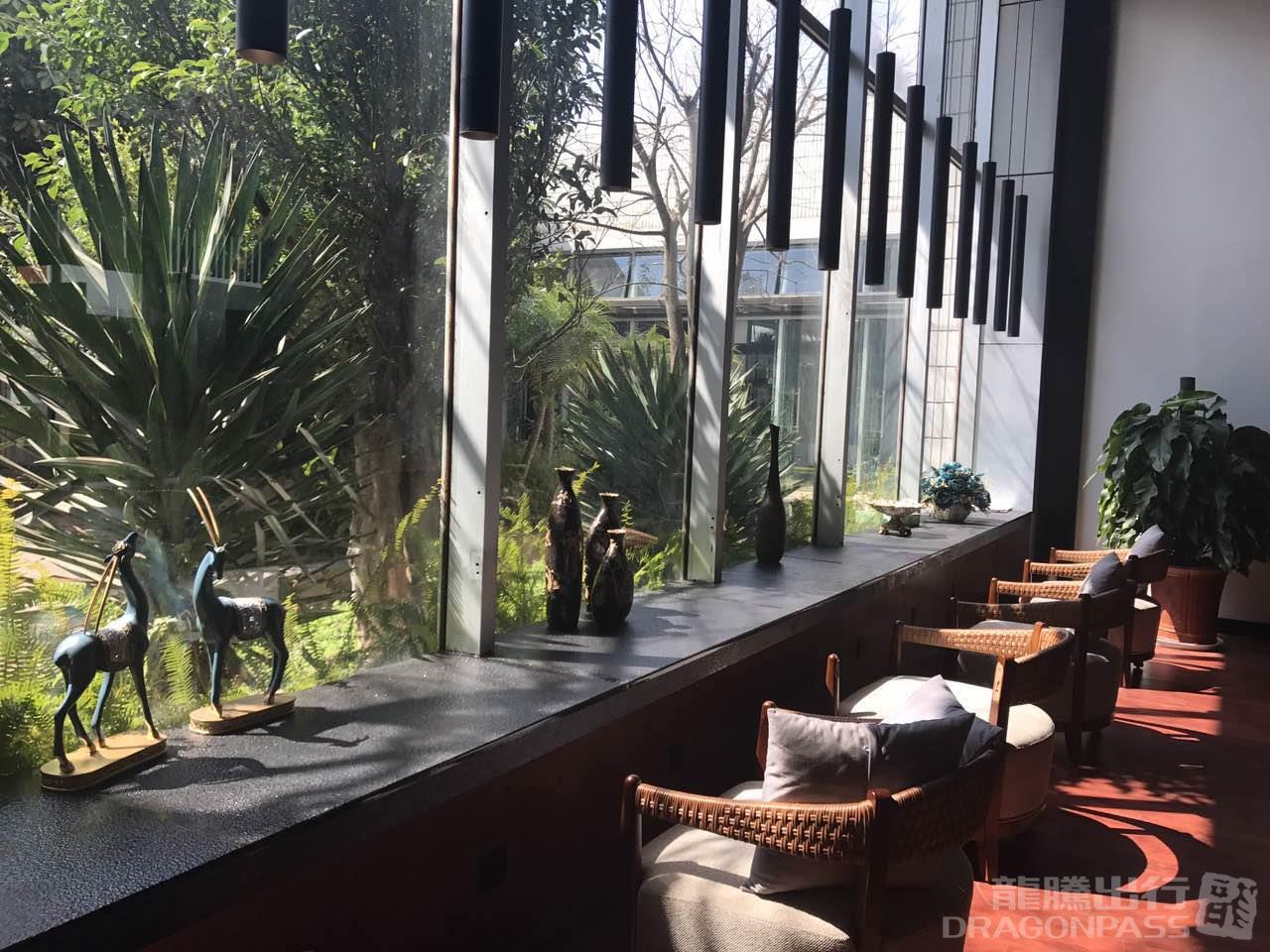 Бизнес-зал Best Business VIP Lounge в аэропорту Аэропорт Дали (DLU)