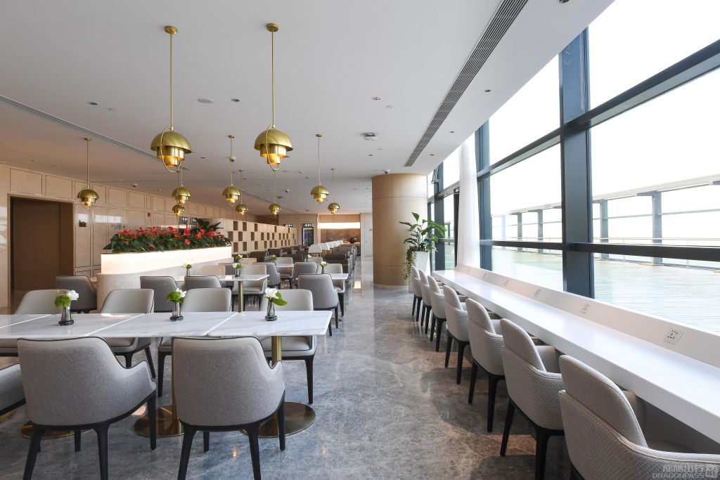 Бизнес-зал VIP Lounge No.170 (S2 Intl) в аэропорту Пудун (PVG)