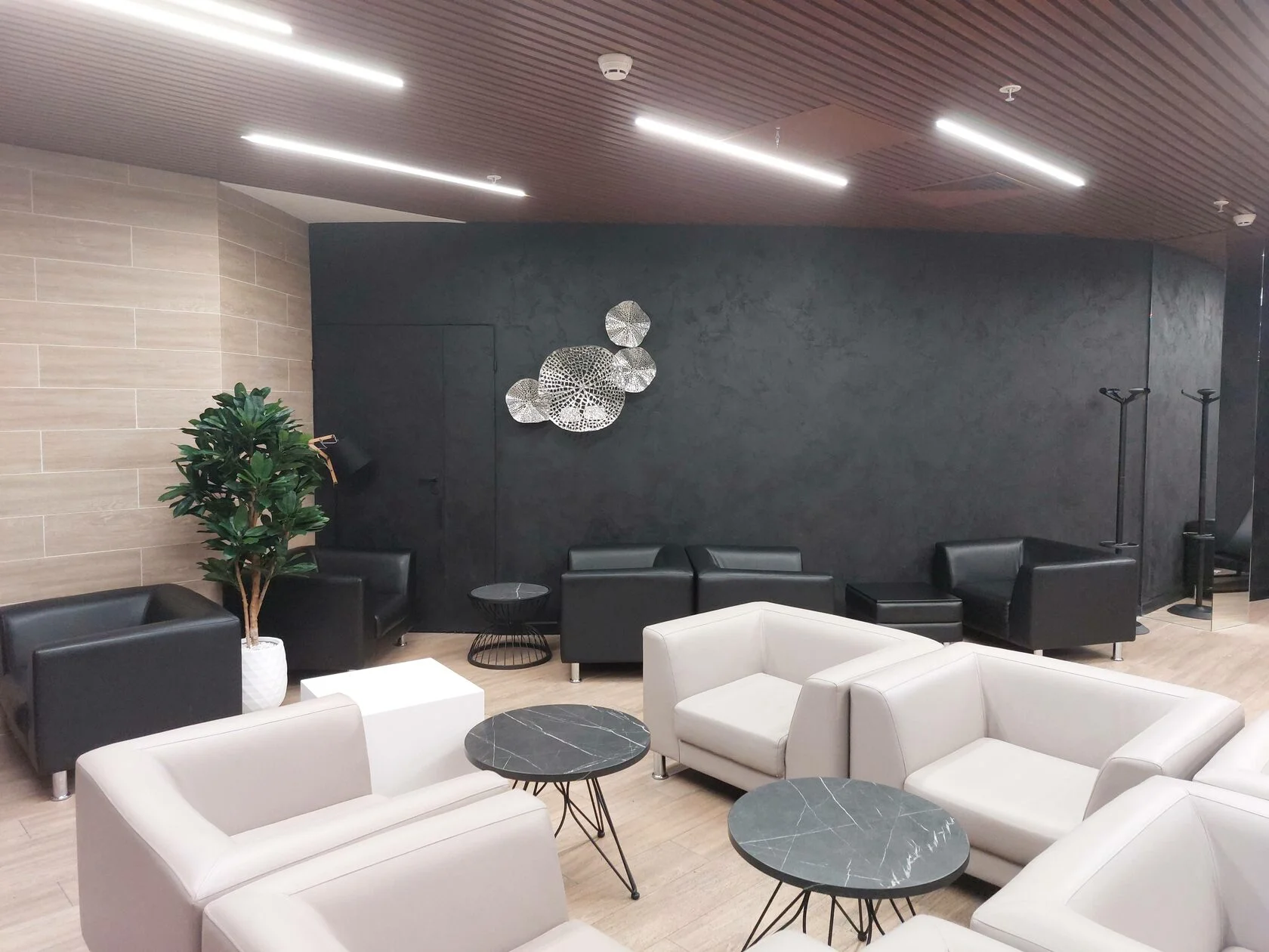 Бизнес-зал Business Lounge в аэропорту Пулково (LED)